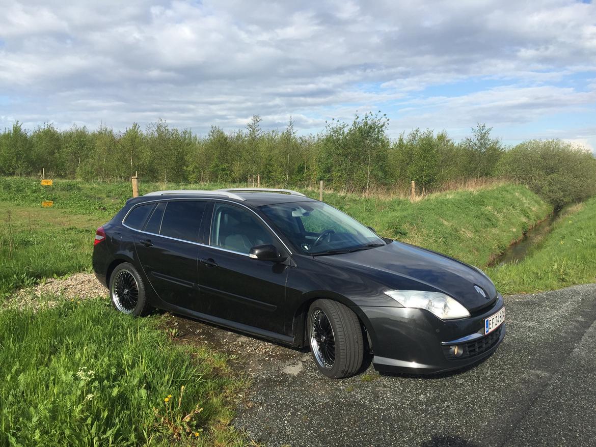 Renault Laguna III 2,0 dCI Dynamique ST aut. billede 1