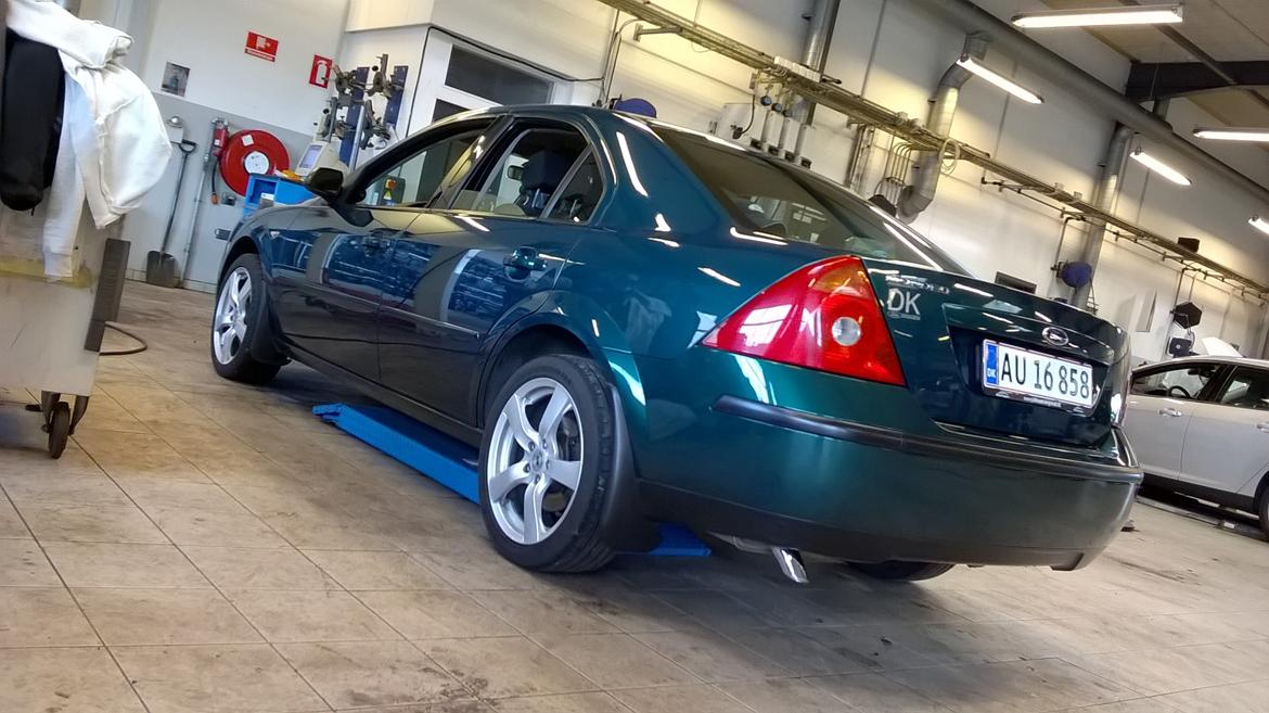 Ford Mondeo 1.8 Trend *SOLGT* billede 8
