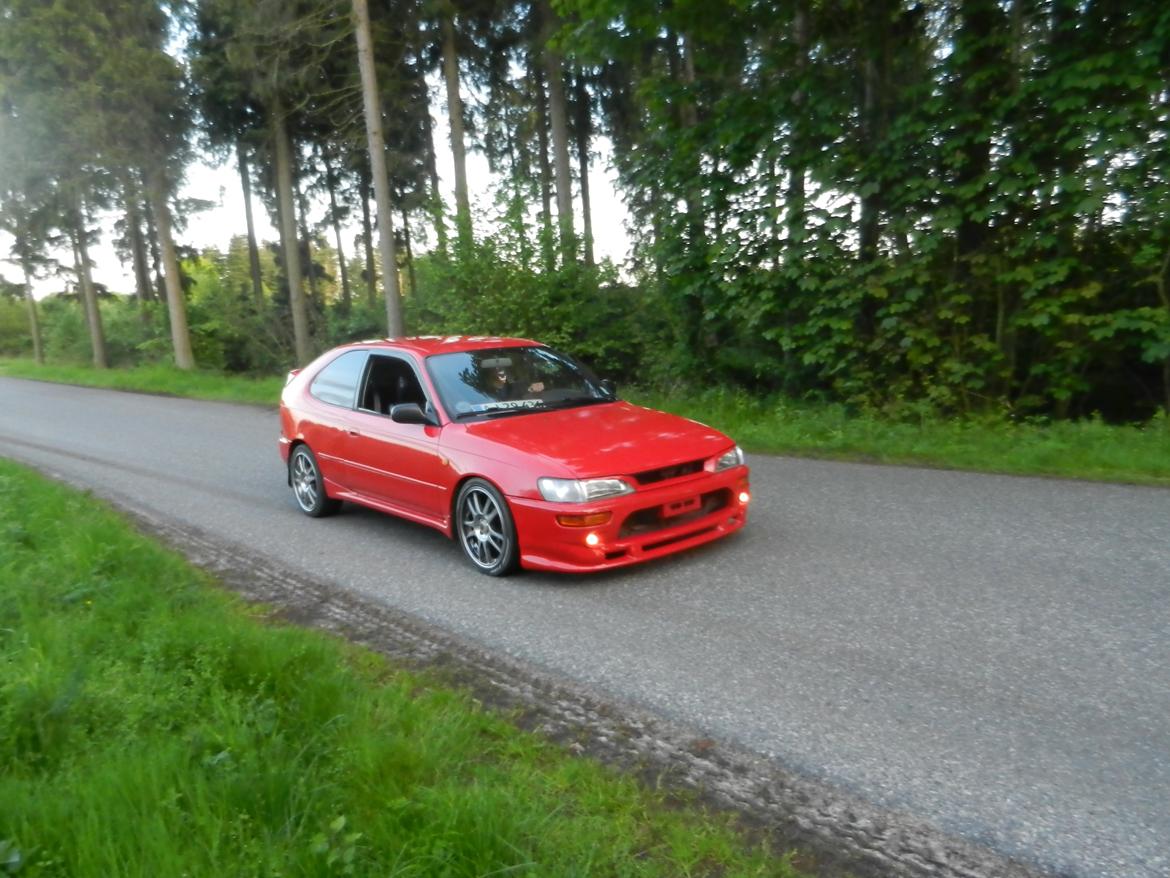 Toyota Corolla e10 billede 3