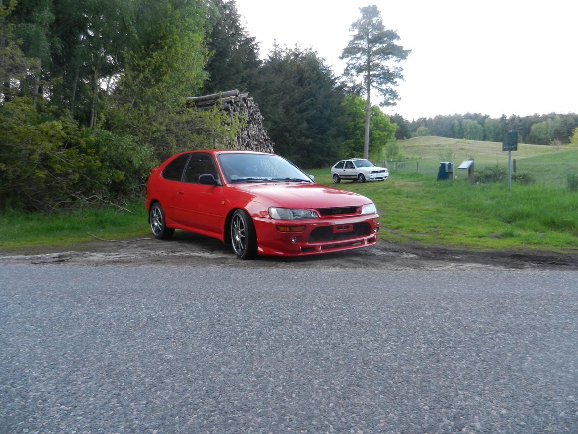 Toyota Corolla e10 billede 2