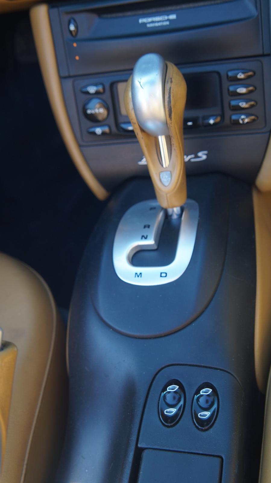 Porsche Boxster S - Tiptronic gearskift, kan styres manuel fra rettet. billede 10