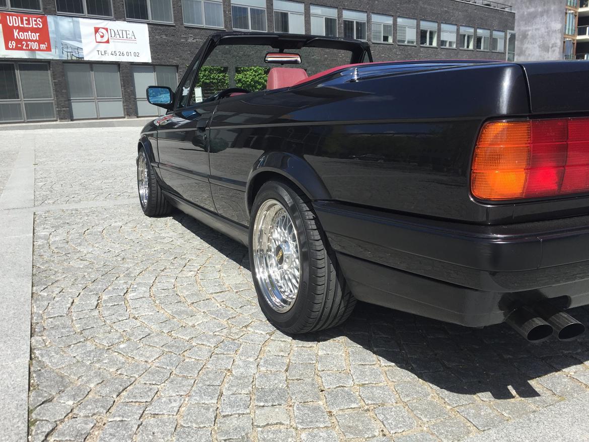 BMW E30 320i Cabriolet billede 4