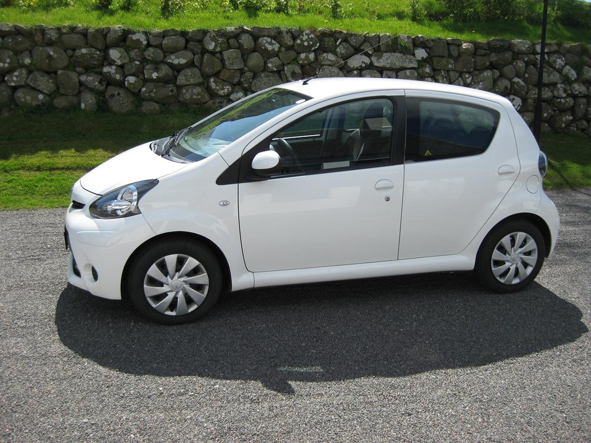Toyota Aygo T2 Plus billede 2