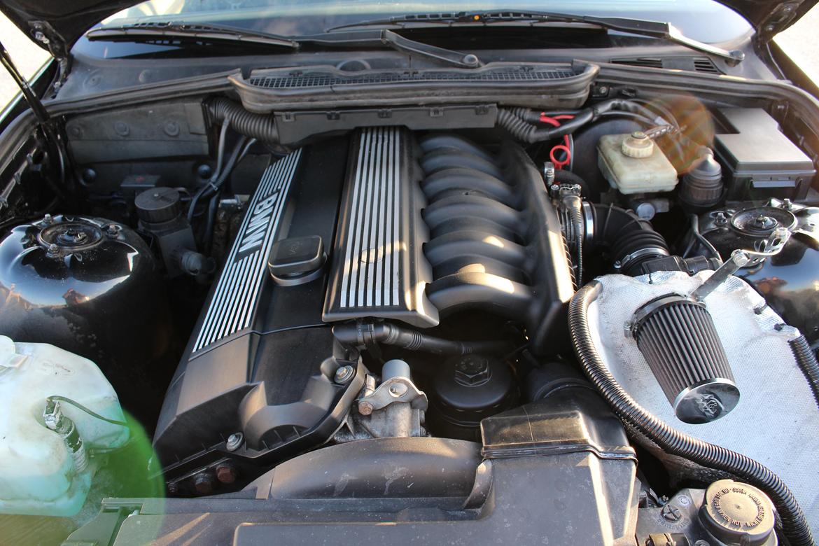 BMW 320i E36 *SOLGT* billede 10