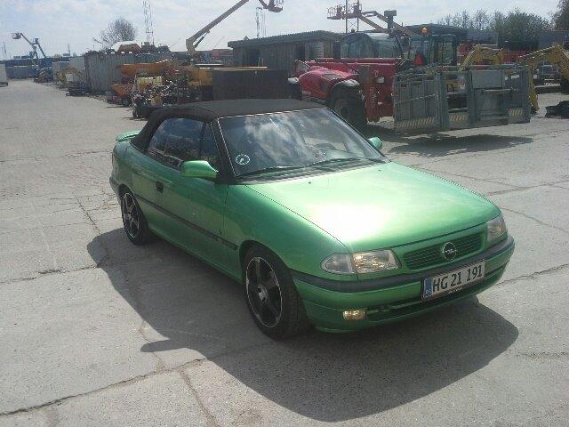 Opel Astra F Cabriolet Bertone billede 5