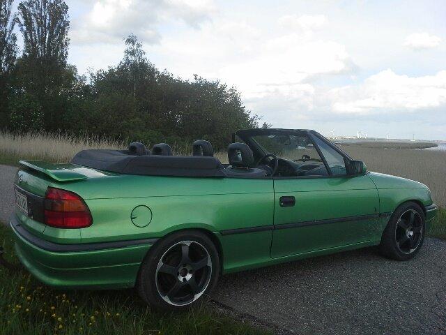 Opel Astra F Cabriolet Bertone billede 14