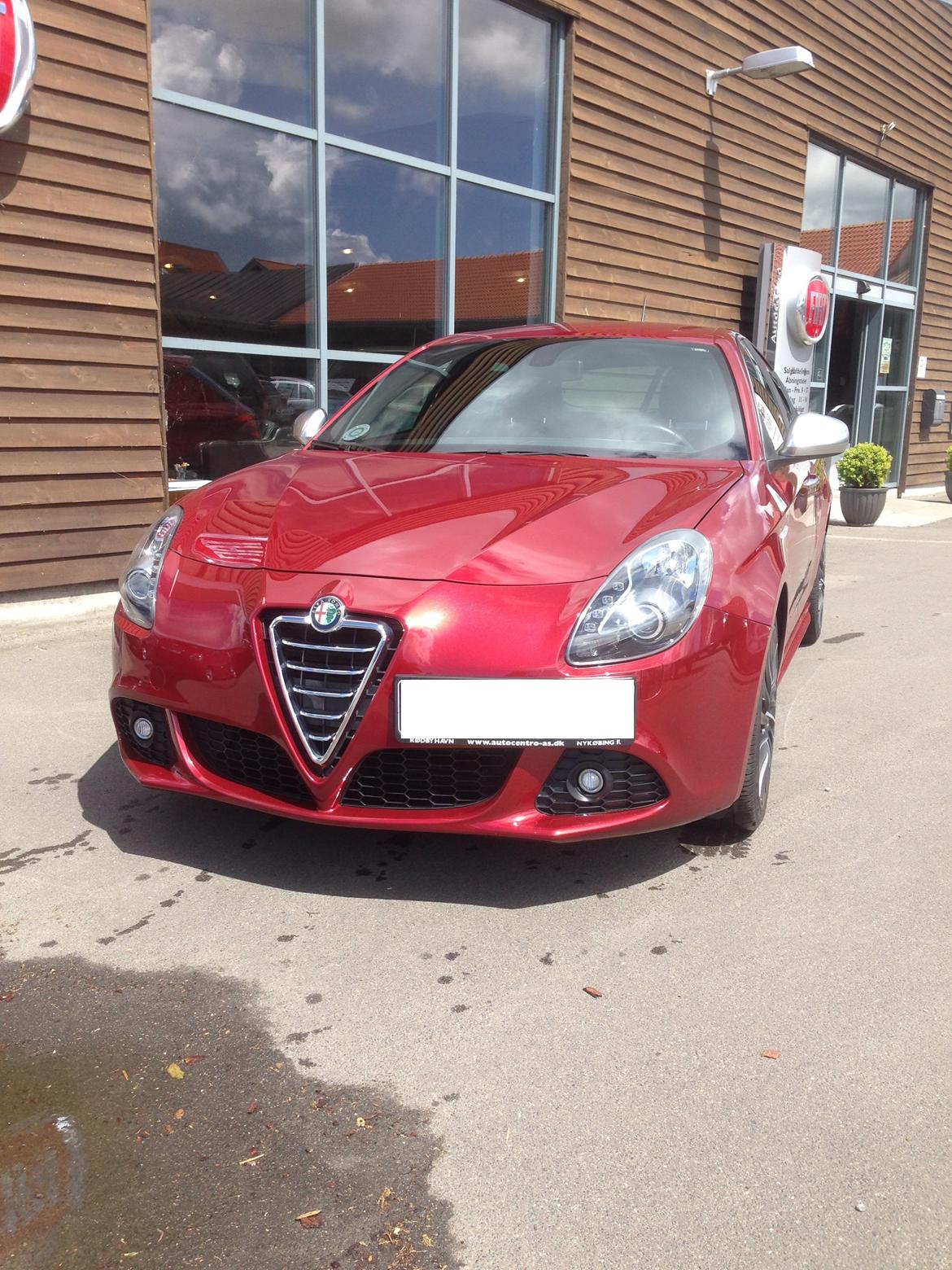 Alfa Romeo Giulietta 1750 TBi QV Van billede 2