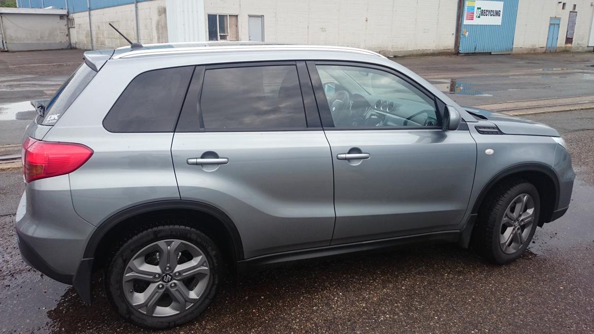 Suzuki Vitara 1.6 Active billede 8