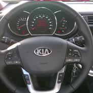 Kia Rio cvvt limited