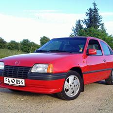 Opel Kadett E-CC 1.3S Club