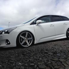 Toyota Avensis T27 T2 Premium