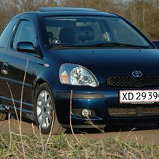 Toyota Yaris  Blue P1 F