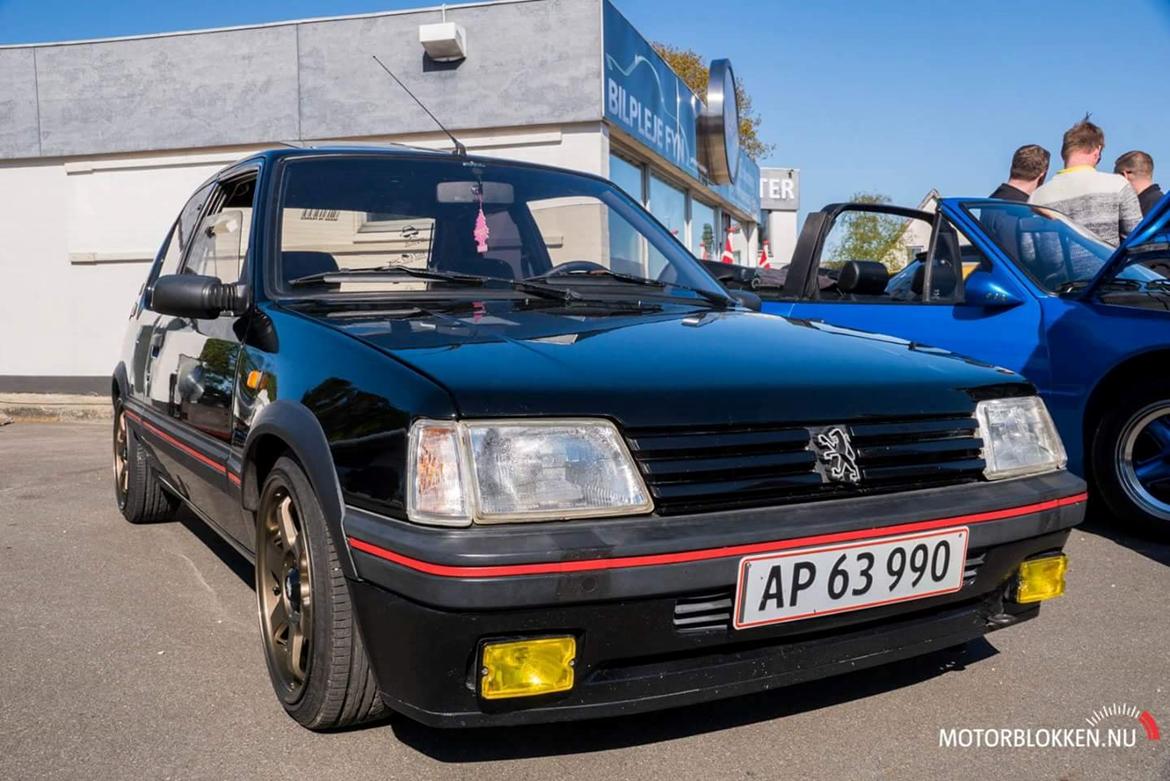 Peugeot 205 GTI 1.9 billede 2