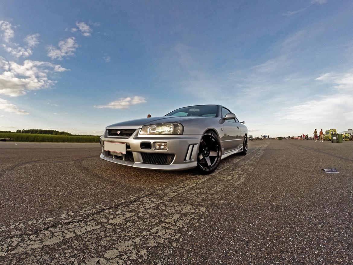 Nissan Skyline R34 billede 17