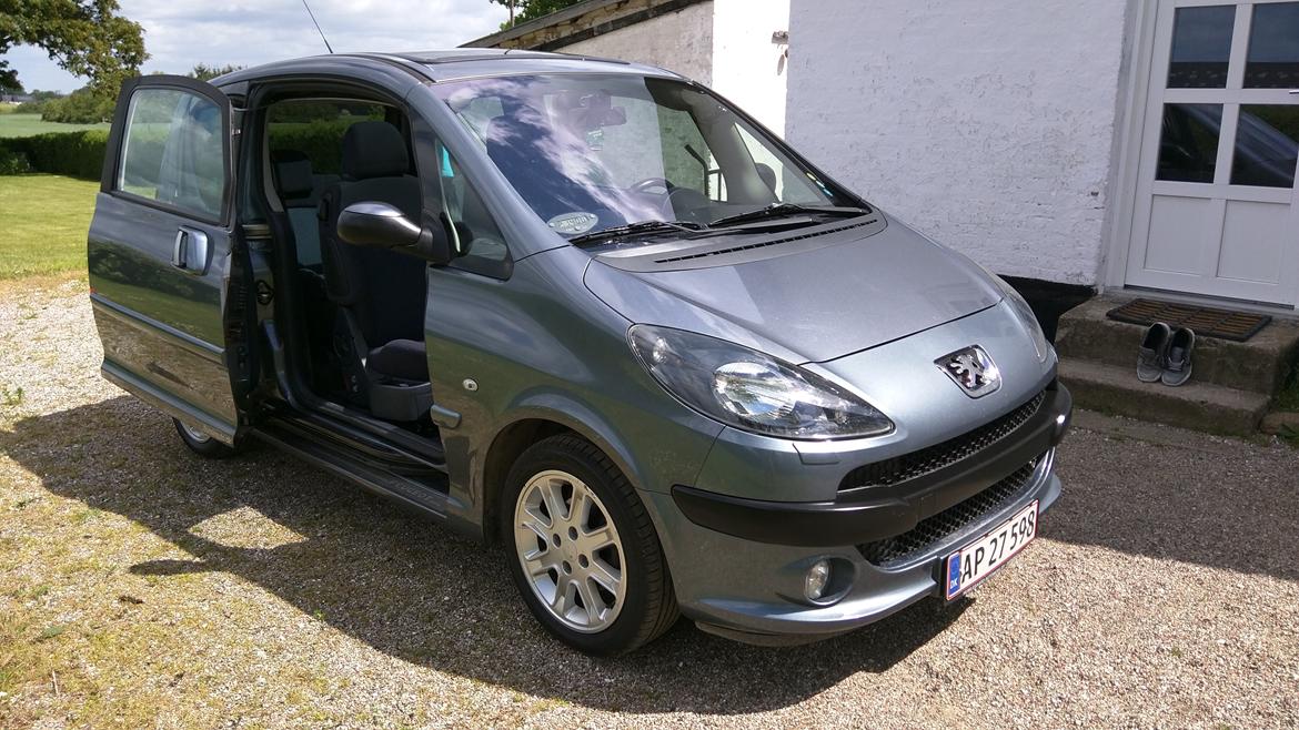 Peugeot 1007 1.6 16v Sport 2tronic *død i skov  - Sesamé Open billede 1