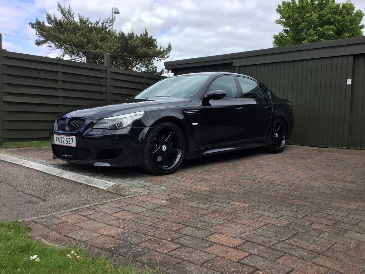 BMW E60 545i billede 4