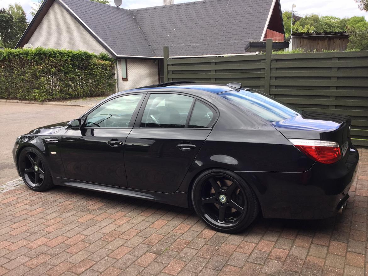 BMW E60 545i billede 5