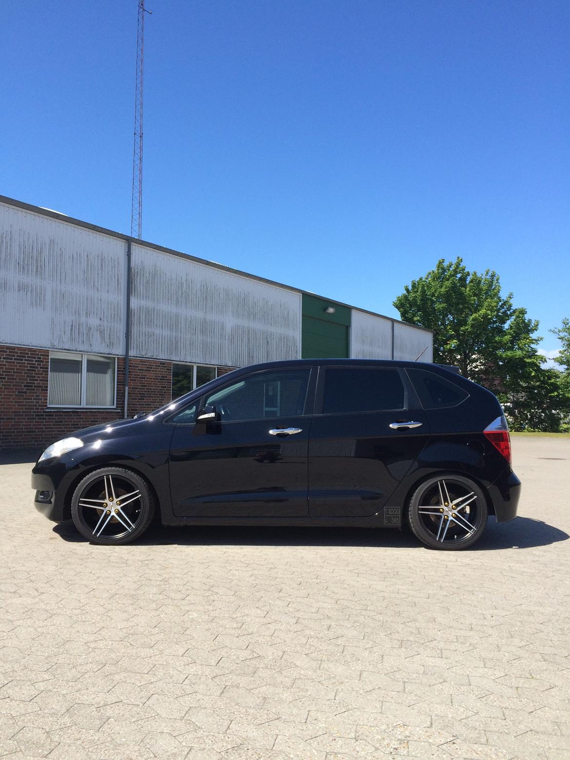 Honda FR-V 2.0i Executive Van - sænket 40/30 ruder tonet 50/05 billede 16