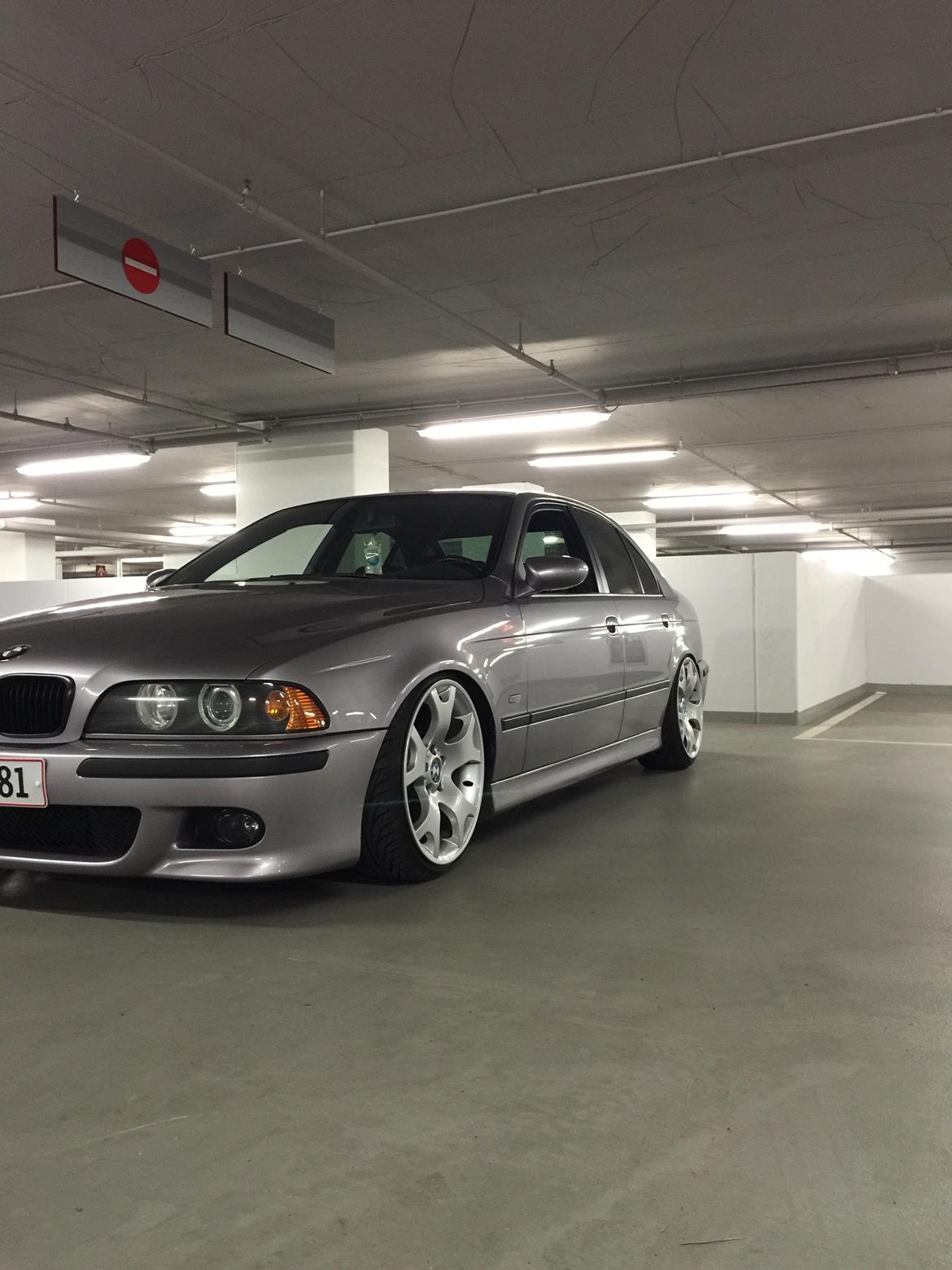 BMW E39 528ia solgt billede 13