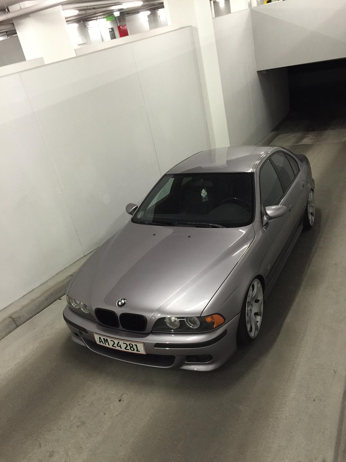 BMW E39 528ia solgt billede 17