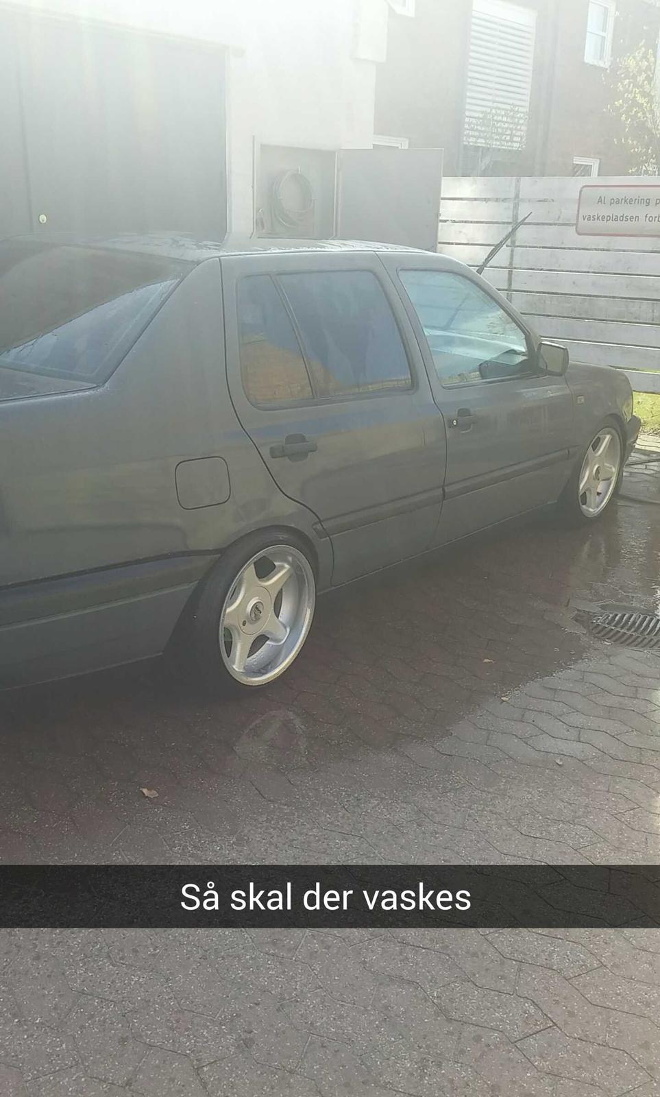 VW Vento billede 4