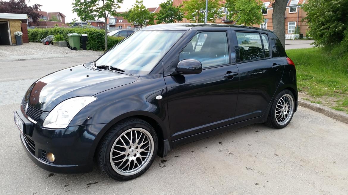 Suzuki Swift 1,3 (EZ) billede 1