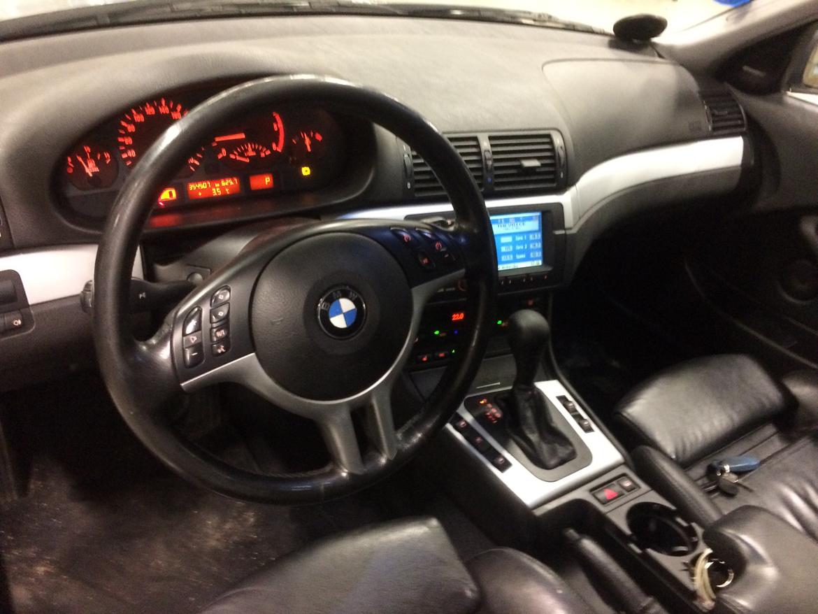 BMW E46 330XD billede 9