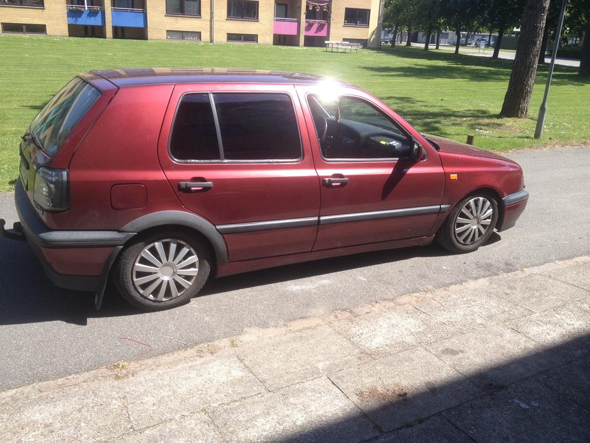 VW golf 3 1.9 td - med solfilm billede 3