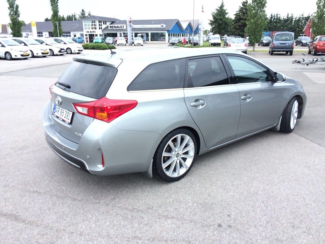 Toyota Auris Touring Sports T2 Premium Comfort Skyview 1G billede 23