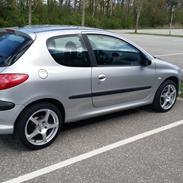 Peugeot 206 gti