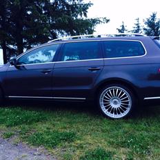 VW Passat B7 Stc. Highline SOLGT