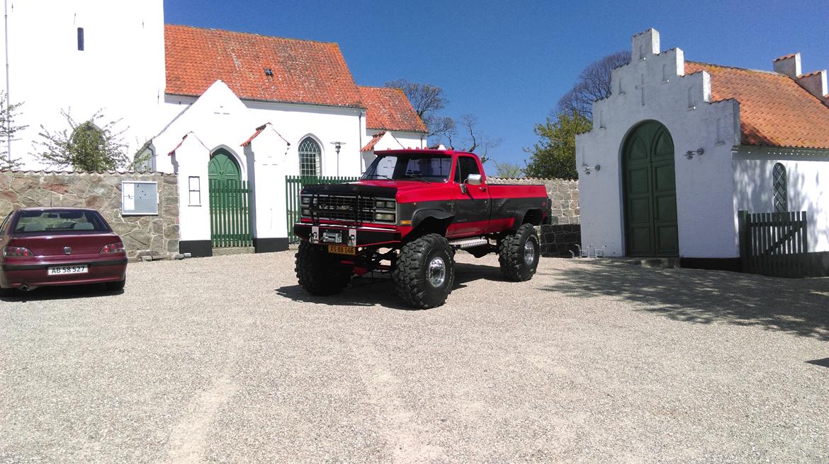 Chevrolet Silverado K30 X ARMY - Ude og køre konfirmand billede 25