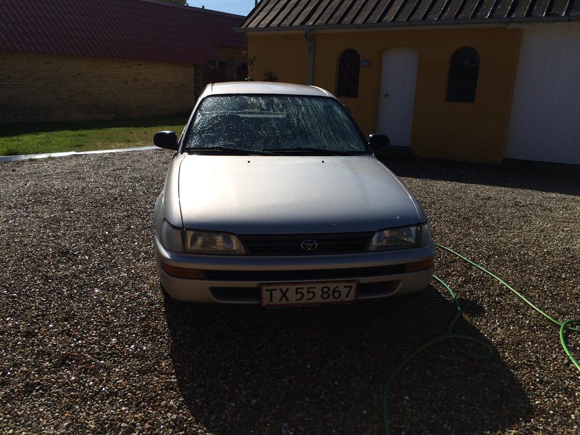 Toyota Corolla e10 billede 6