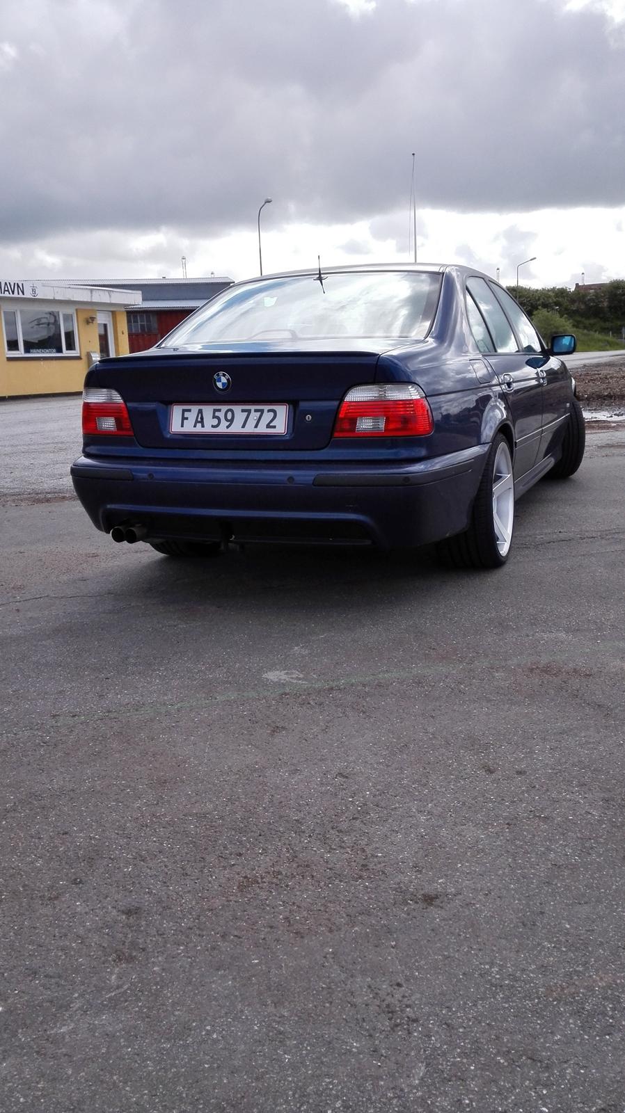 BMW E39 540i / SOLGT :'( billede 6