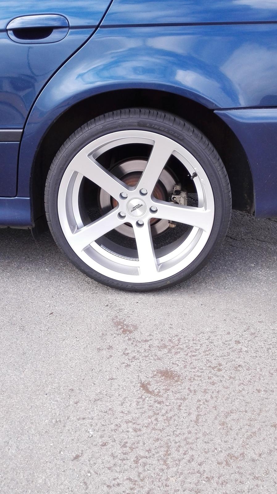 BMW E39 540i / SOLGT :'( billede 7