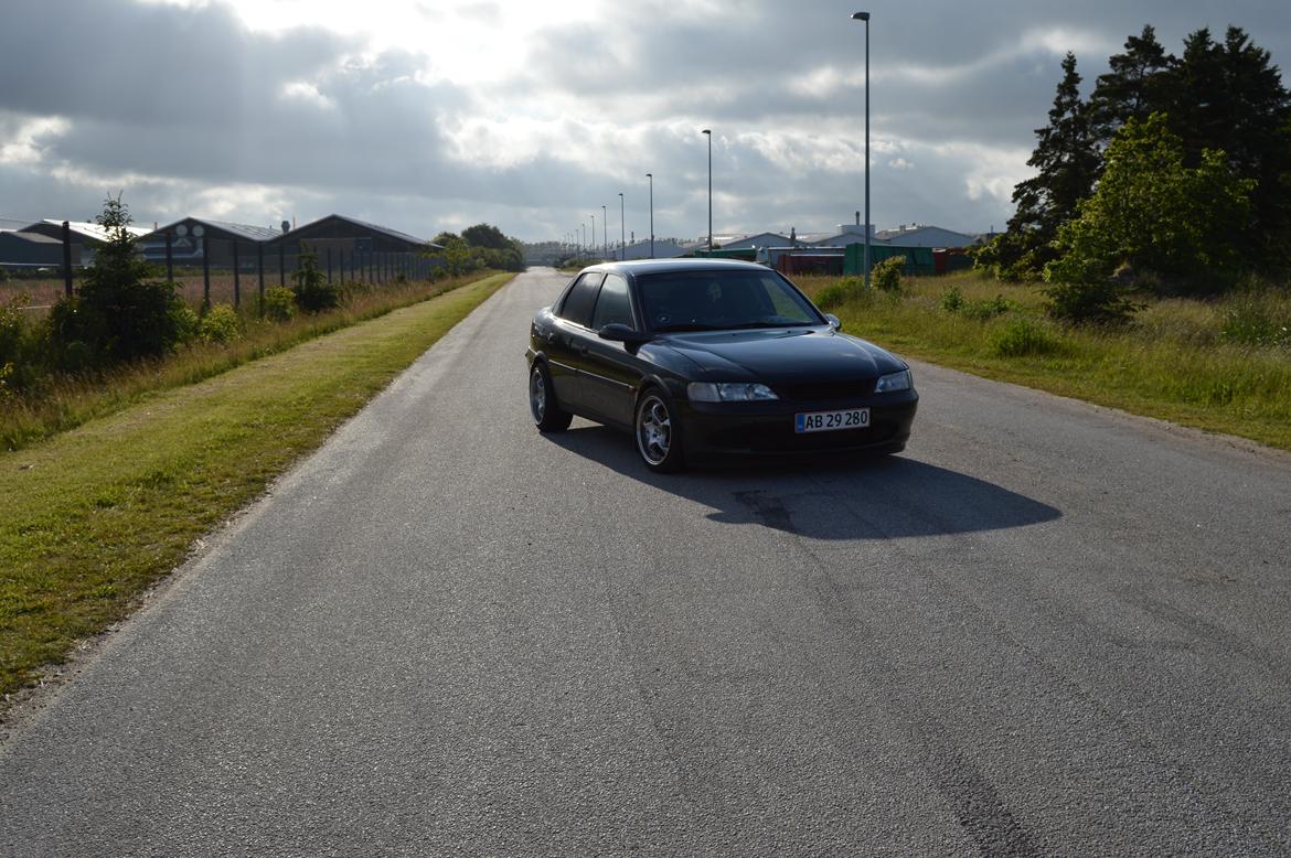 Opel Vectra 1,6 16v aut ((Solgt)) billede 3