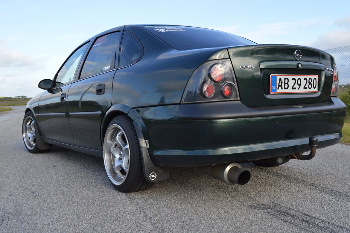 Opel Vectra 1,6 16v aut ((Solgt)) billede 11