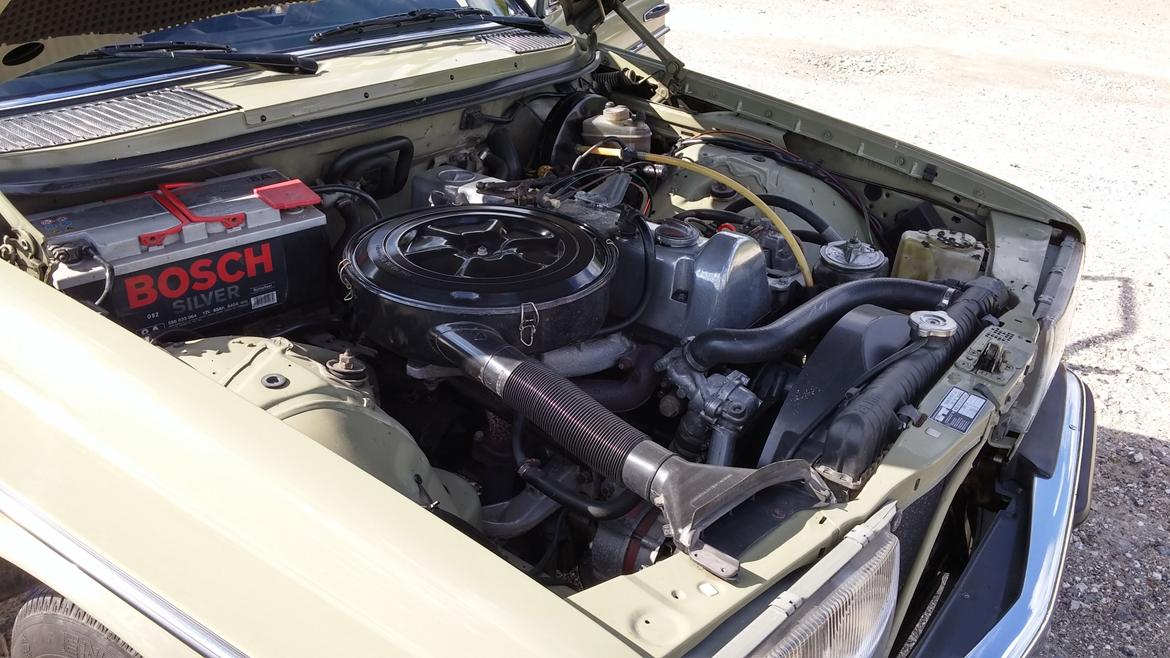 Mercedes Benz W123 300D billede 4