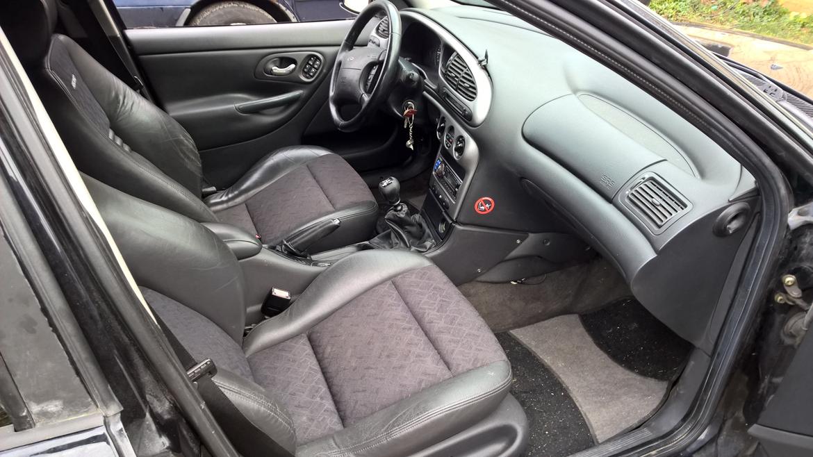 Ford Mondeo 2.5 V6 Ghia (ST200 Look) billede 10