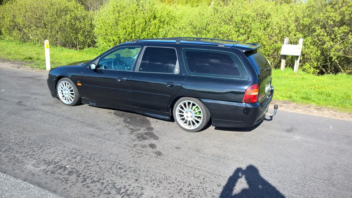 Ford Mondeo 2.5 V6 Ghia (ST200 Look) billede 11