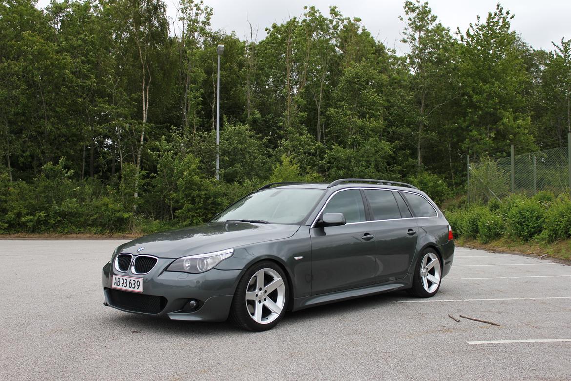 BMW E61 525i billede 1