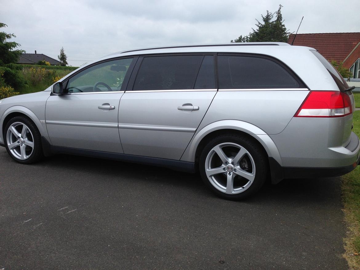 Opel Vectra C 1,9 CDTi billede 2