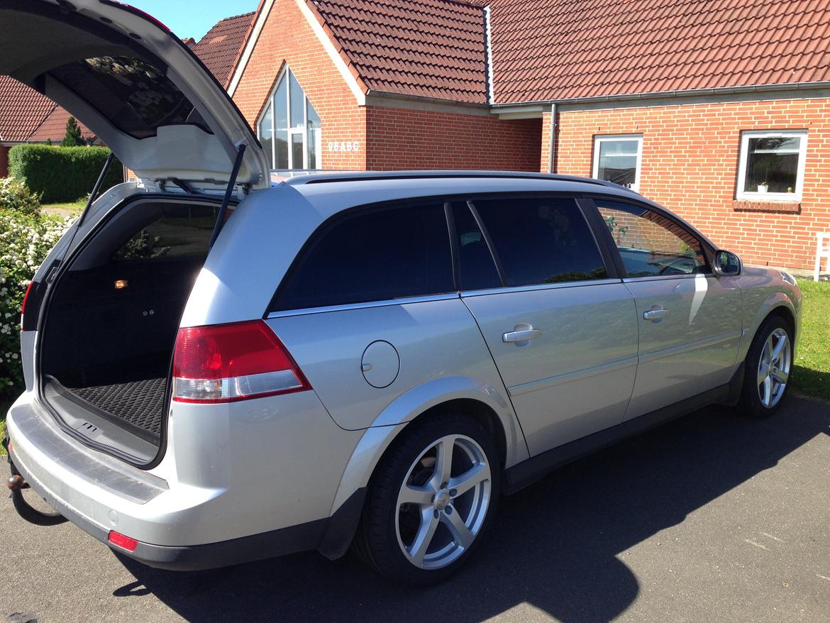 Opel Vectra C 1,9 CDTi billede 1