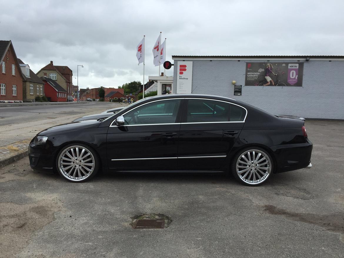 VW passat R-GT billede 2