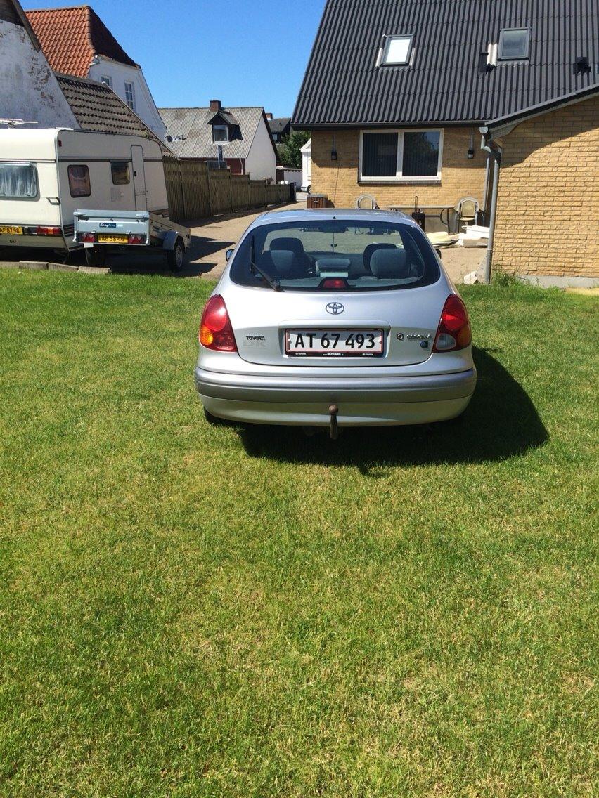 Toyota Corolla 1,3 L/B billede 6