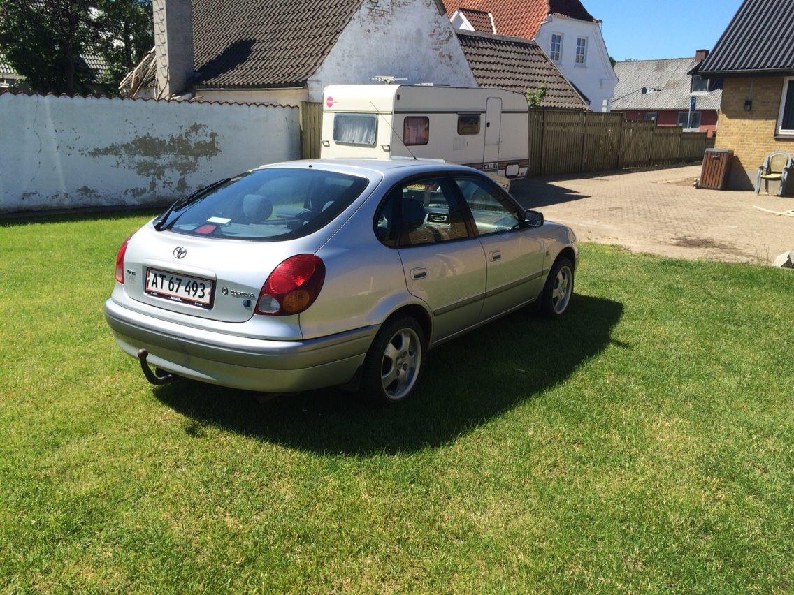 Toyota Corolla 1,3 L/B billede 7