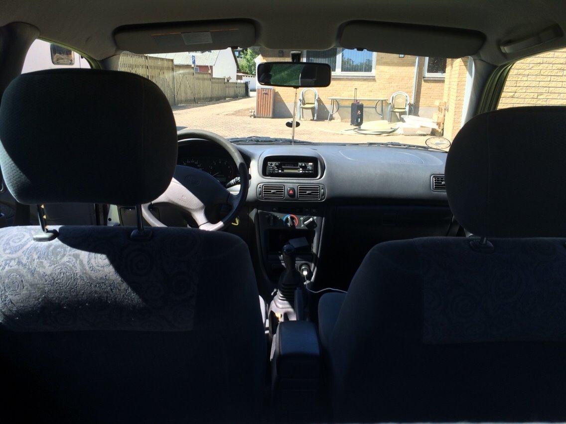 Toyota Corolla 1,3 L/B billede 15