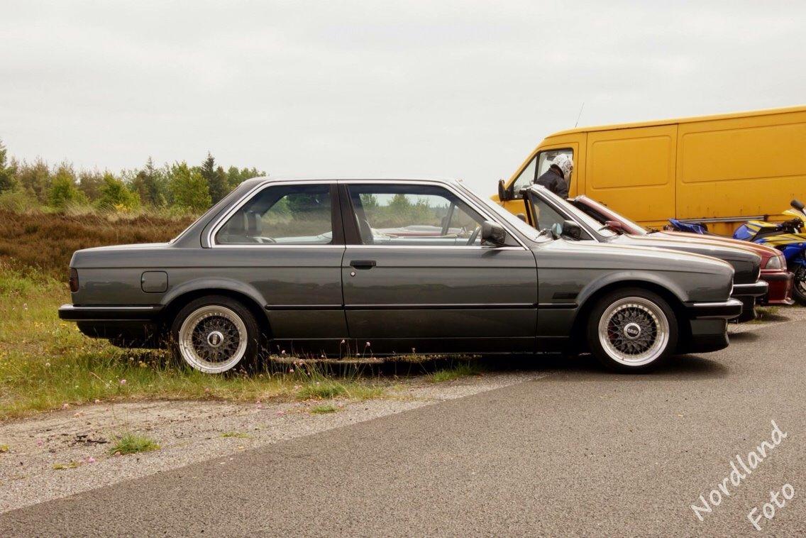 BMW E30 320 billede 6