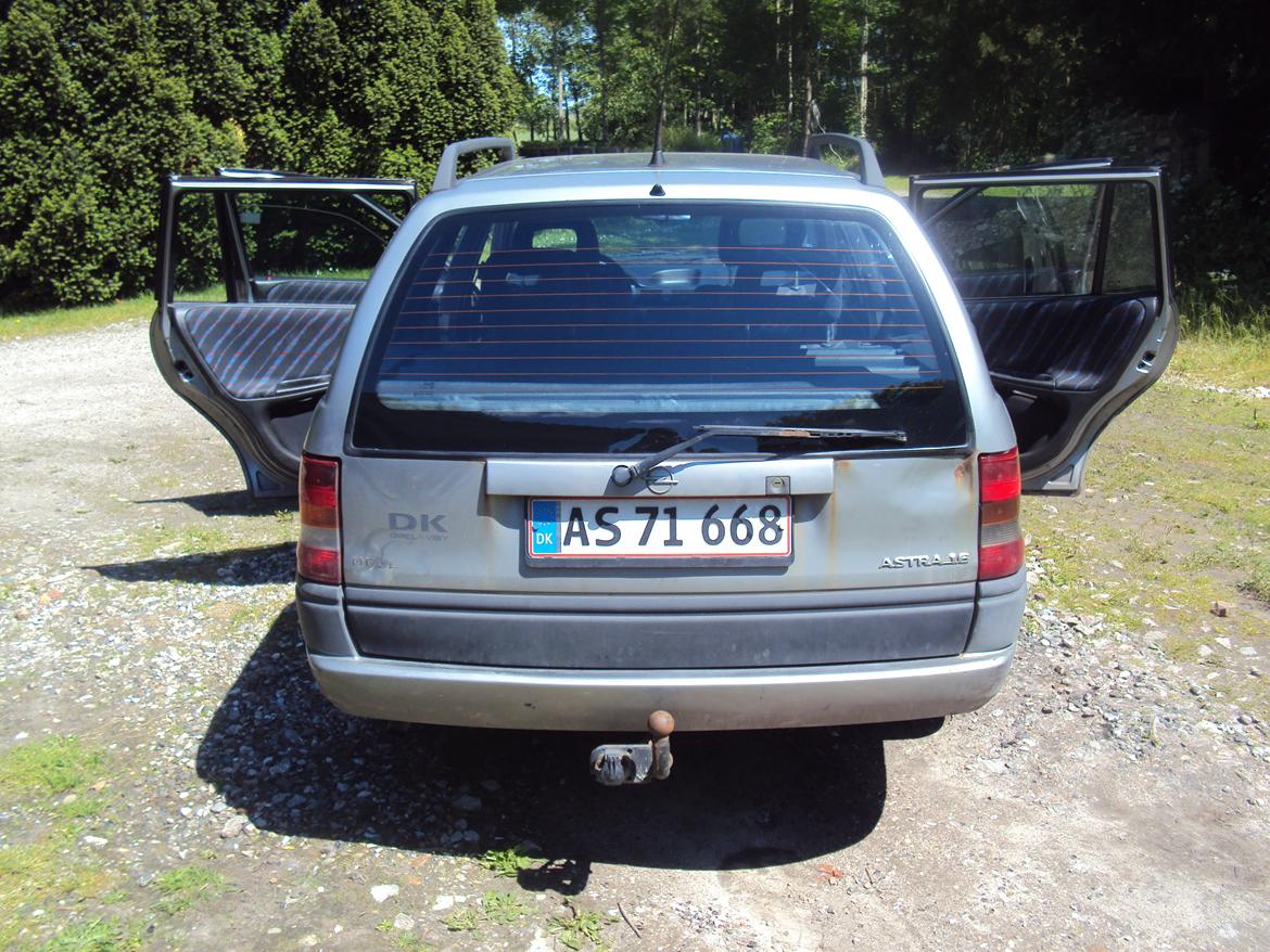 Opel astra f st.car billede 8