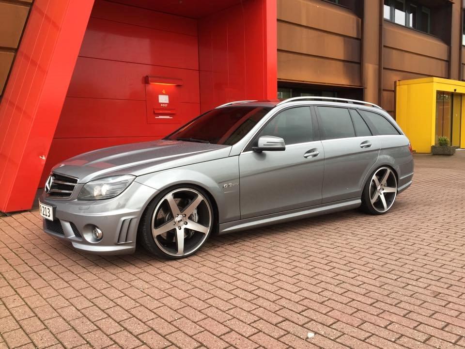 Mercedes Benz C63 AMG billede 1